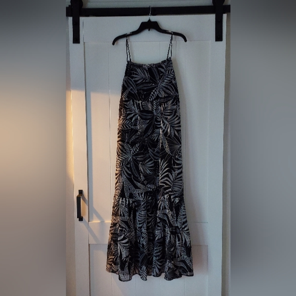 Banana Republic Factory Black White Leaf Maxi Dress Size Large